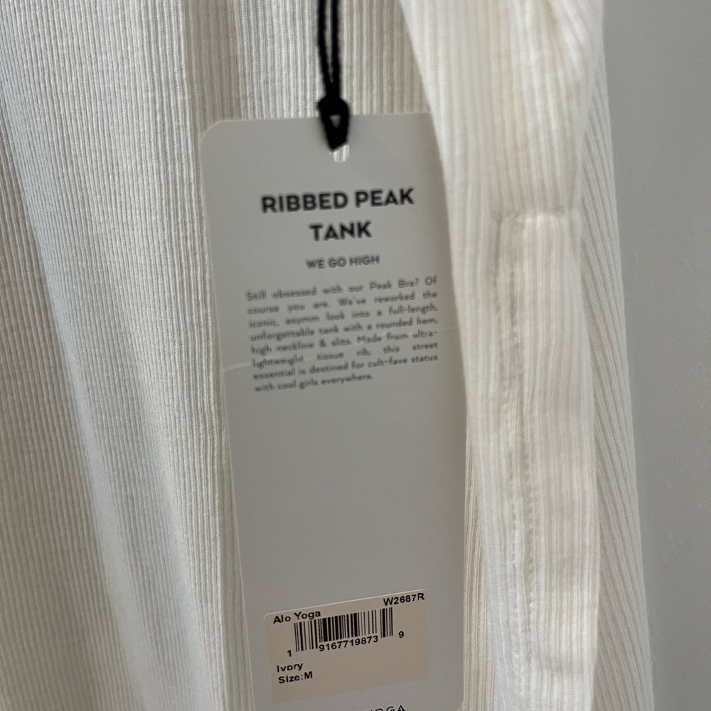 Alo Yoga Ribbed Peak Tank - S, M, L sizes available! - Picture 6 of 6